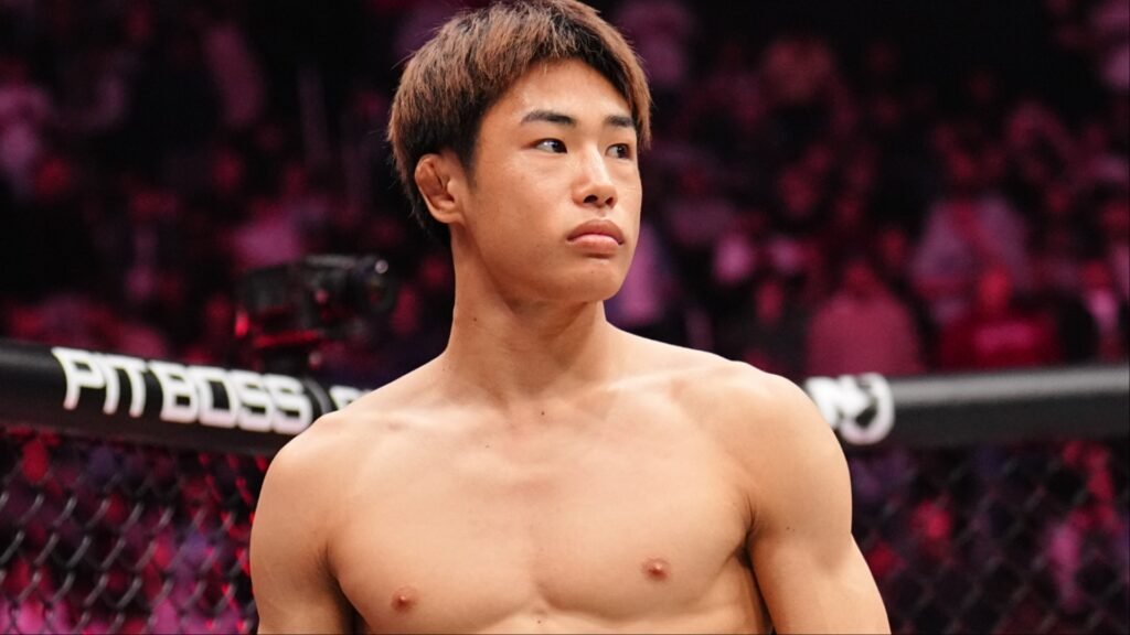 Tatsuro Taira enters the Octagon at UFC 328