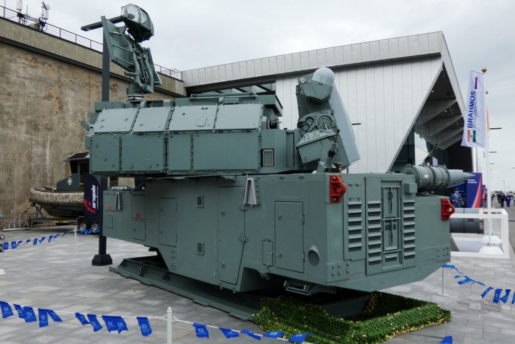 The full-scale version of the Tor-M2KM ADS was unveiled at the Fleet-2026 The full-scale version of the Tor-M2KM ADS was unveiled at the Fleet-2026