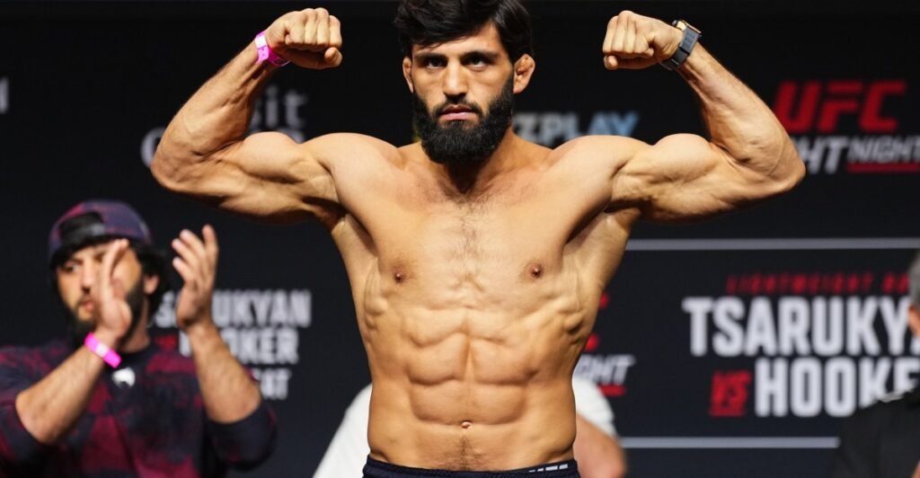 Tsarukyan wants week’s notice to step in for UFC White House main event
