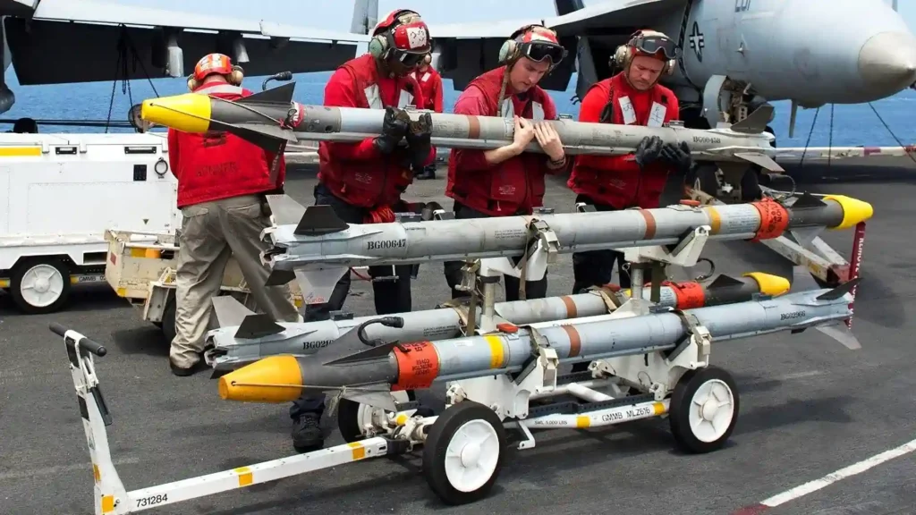 U.S. Navy Expands AIM-9X Sidewinder Missile Order to Rebuild Stocks