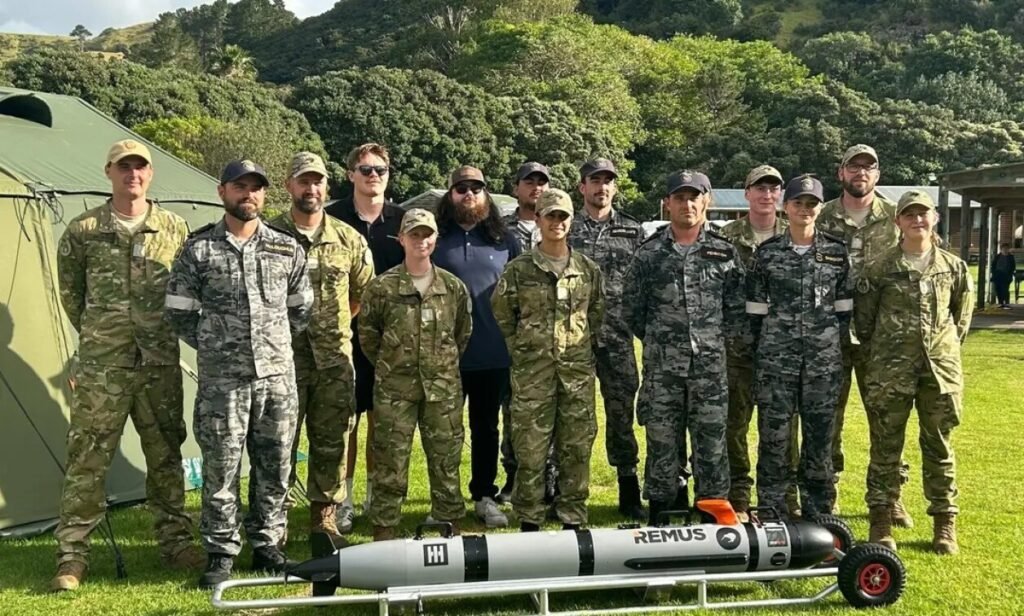Unmanned underwater vehicles supported during mine countermeasures exercise by HII