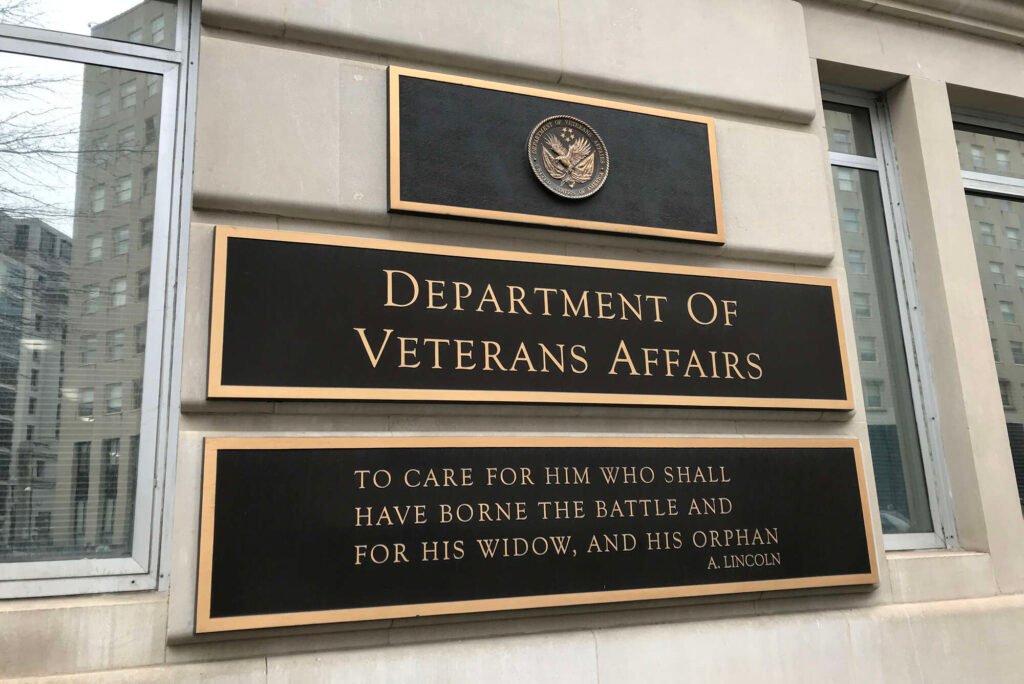 VA consolidates payroll processing for all employees