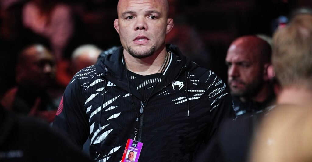 Anthony Smith update: UFC star appears before judge, released on $500k bond following felony arrest