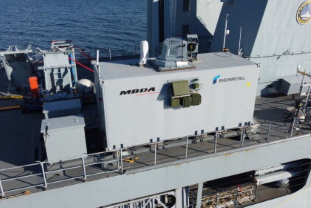 BAAINBw commissions Rheinmetall and MBDA to develop a laser weapon system for the German Navy BAAINBw commissions Rheinmetall and MBDA to develop a laser weapon system for the German Navy
