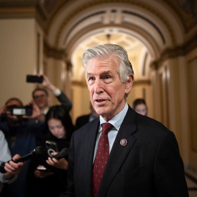 Bill aims to end blocked congressional access at federal buildings Bill aims to end blocked congressional access at federal buildings