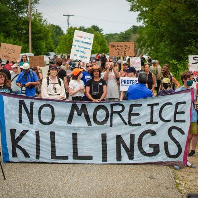 ICE is pulling back on vehicle stops after 2 fatal shootings ICE is pulling back on vehicle stops after 2 fatal shootings
