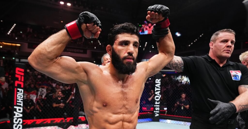 LIVE! RAF 11 Results: Tsarukyan vs. Covington LIVE! RAF 11 Results: Tsarukyan vs. Covington
