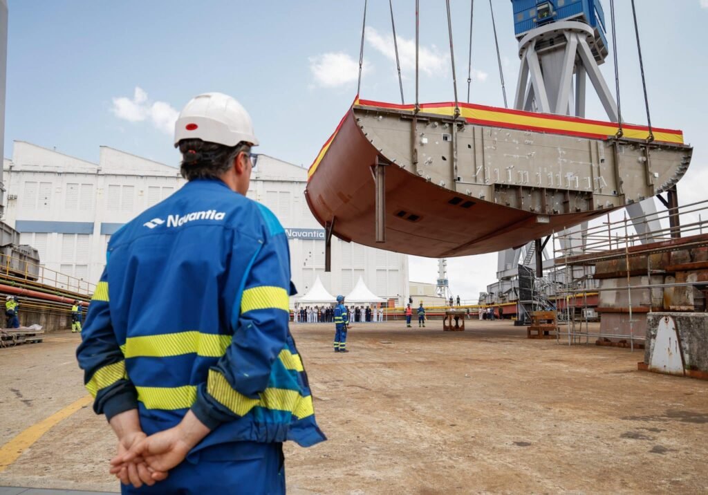 NAVANTIA lays the keel of the F113 frigate at the Ferrol shipyard seven months ahead of schedule NAVANTIA lays the keel of the F113 frigate at the Ferrol shipyard seven months ahead of schedule