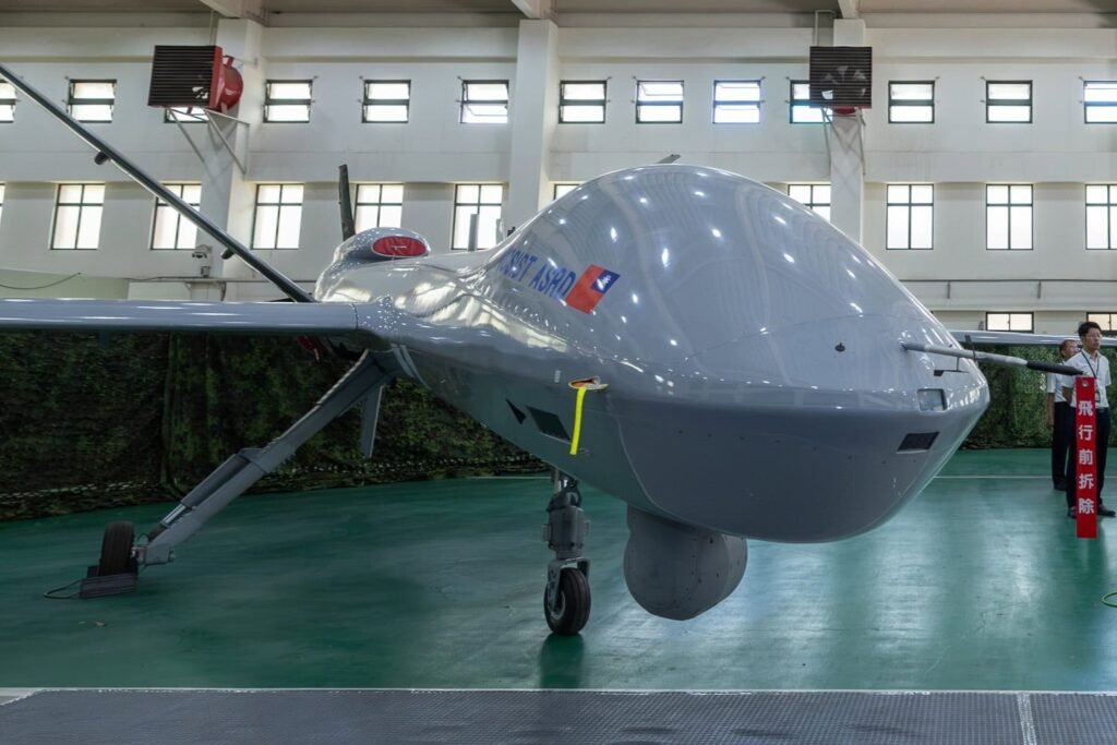 Taiwan renews its interest in Teng Yun MALE UAV Asian Military Review magazine