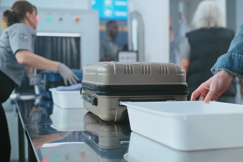 Three U.S. Airports Opt for Private Security Screening Three U.S. Airports Opt for Private Security Screening