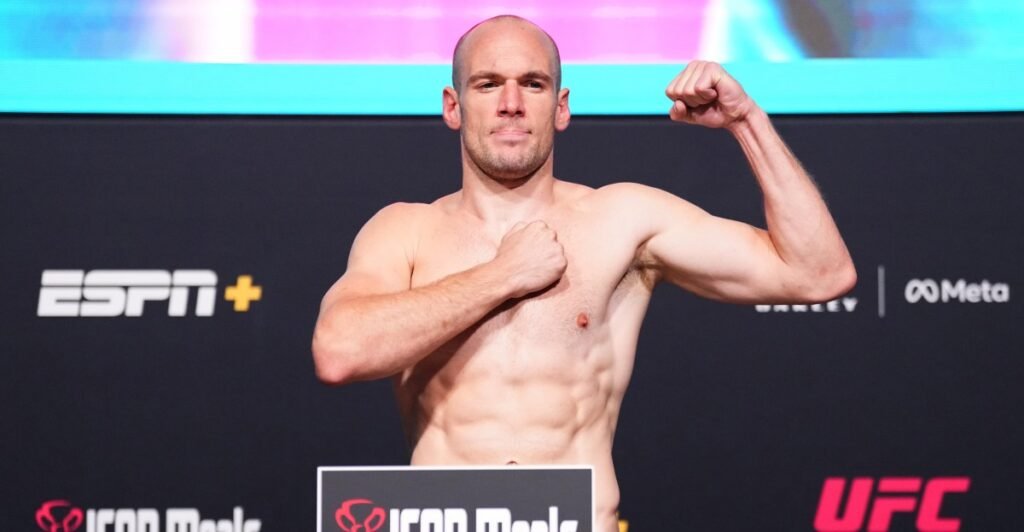UFC Belgrade weigh-in video: Medic vs. Rodriguez UFC Belgrade weigh-in video: Medic vs. Rodriguez