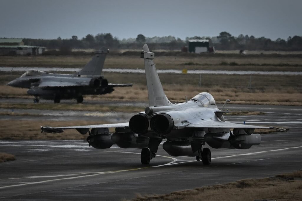 Ukraine agrees on plan to acquire 16 Rafale jets, France’s Macron says Ukraine agrees on plan to acquire 16 Rafale jets, France’s Macron says