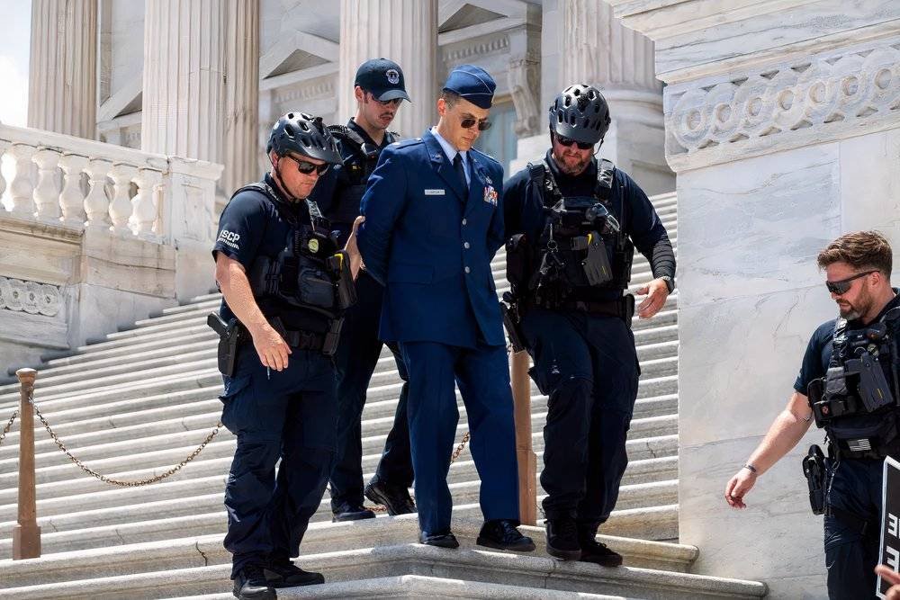 Air Force Major Who Keeps Calling for Trump’s Impeachment Charged With 10 Counts Under Military Law Air Force Major Who Keeps Calling for Trump's Impeachment Charged With 10 Counts Under Military Law