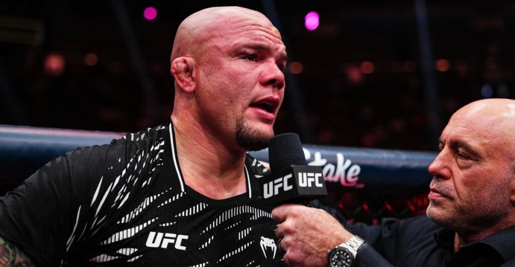 Anthony Smith releases first statement since July arrest for multiple felony charges Anthony Smith releases first statement since July arrest for multiple felony charges