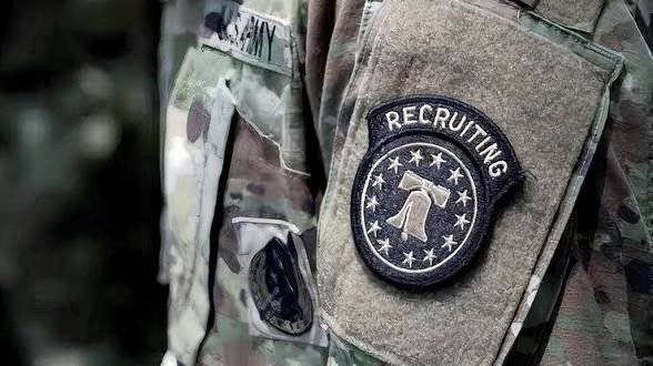 Army Recruiter Charged in Brazen ID Theft Seeking $266k in Bank Loans Army Recruiter Charged in Brazen ID Theft Seeking $266k in Bank Loans