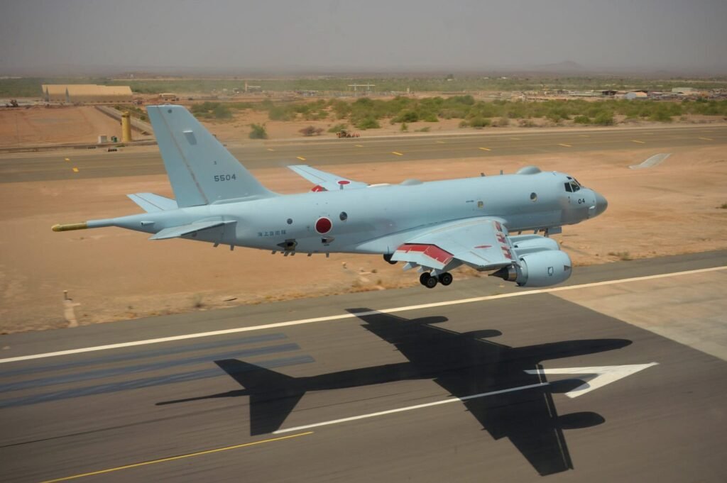 As-Pac rivals China and Japan continue chasing Somali pirates Asian Military Review magazine