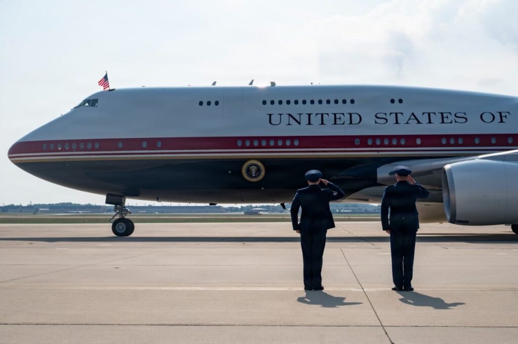 Boeing’s presidential jet contract grows to $4.49 billion Boeing’s presidential jet contract grows to $4.49 billion