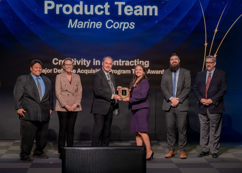 DVIDS – News – Innovation in Acquisition: Joint Team Earns Top Contracting Award Innovation in Acquisition: Joint Team Earns Top Contracting Award