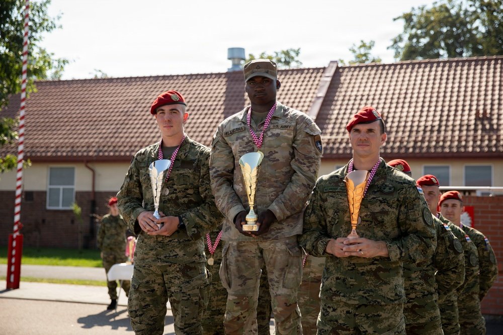 DVIDS – News – NATO Allies compete in Croatian Victory Day Competition in Poland NATO FLF Battle Group-Poland competes in Croatian Victory Day Competition