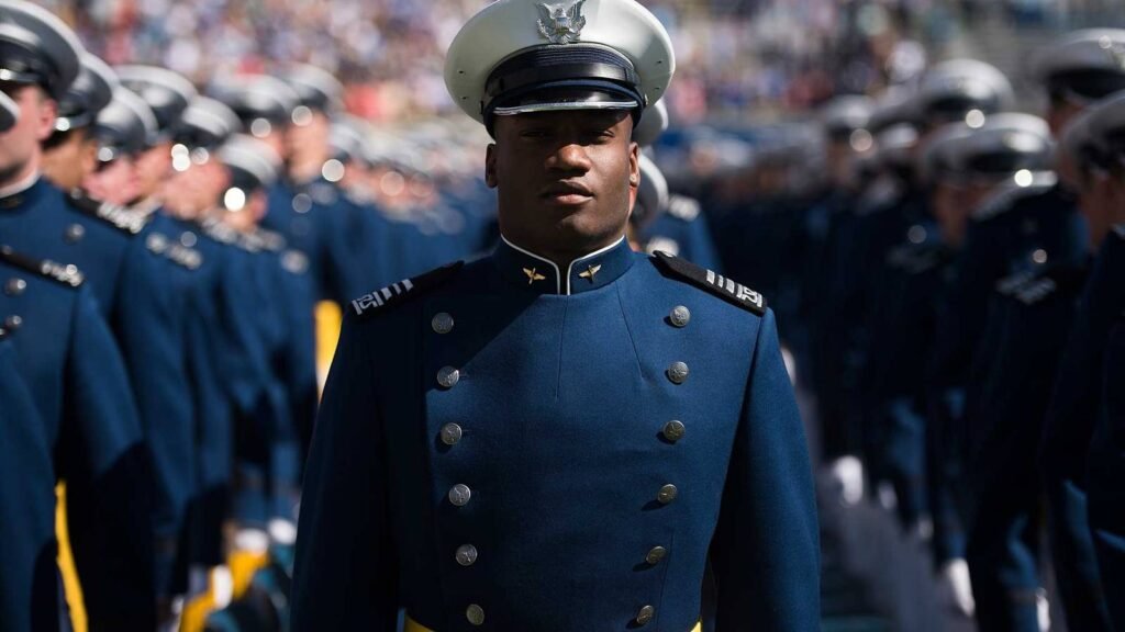 From Second Lieutenant to 4-Star General From Second Lieutenant to 4-Star General