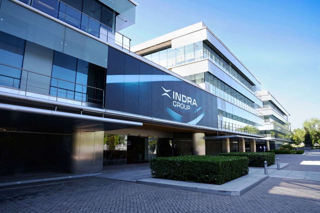 INDRA to promote a new military vehicle production plant in As Pontes and accelerate the development of one of Europe’s largest industrial hubs for land platforms INDRA to promote a new military vehicle production plant in As Pontes and accelerate the development of one of Europe’s largest industrial hubs for land platforms