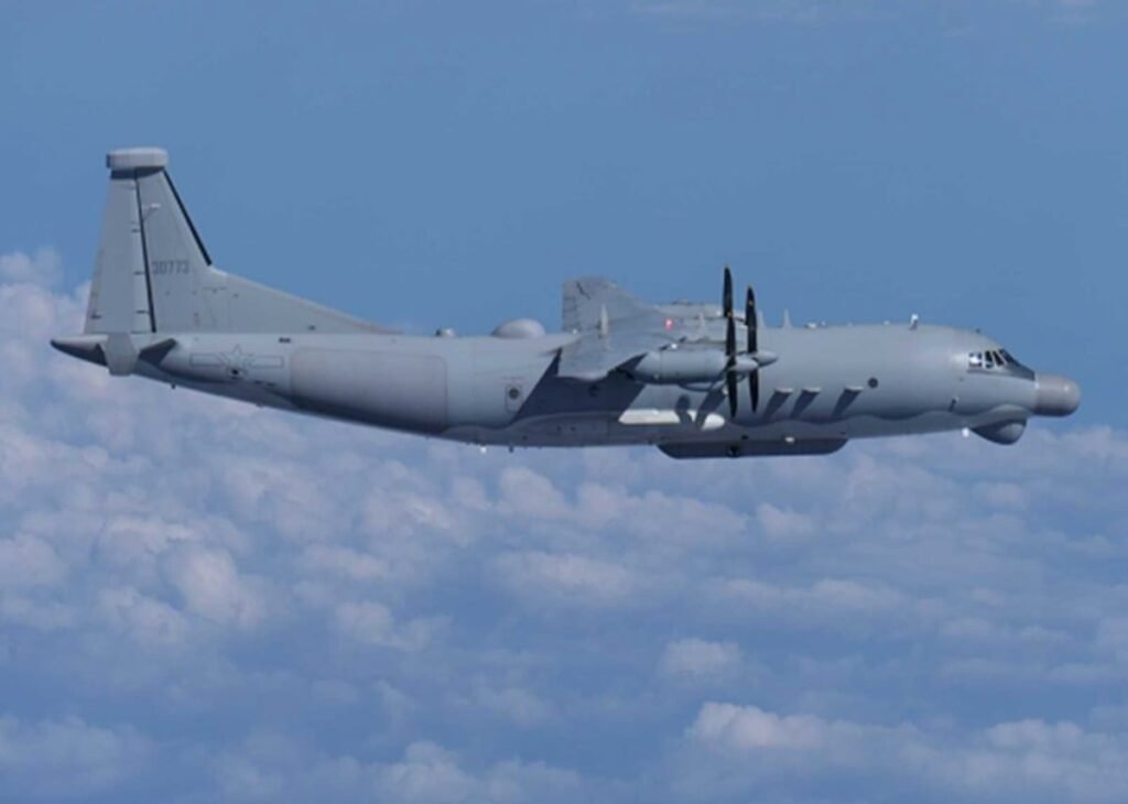 Japan intercepts Chinese spy plane near Okinawa Japan intercepts Chinese spy plane near Okinawa