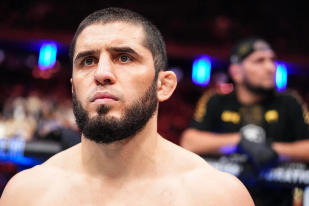 Joe Rogan has some worries for Islam Makhachev despite UFC 330 victory Islam Makhachev is making his first welterweight title defense at UFC 330