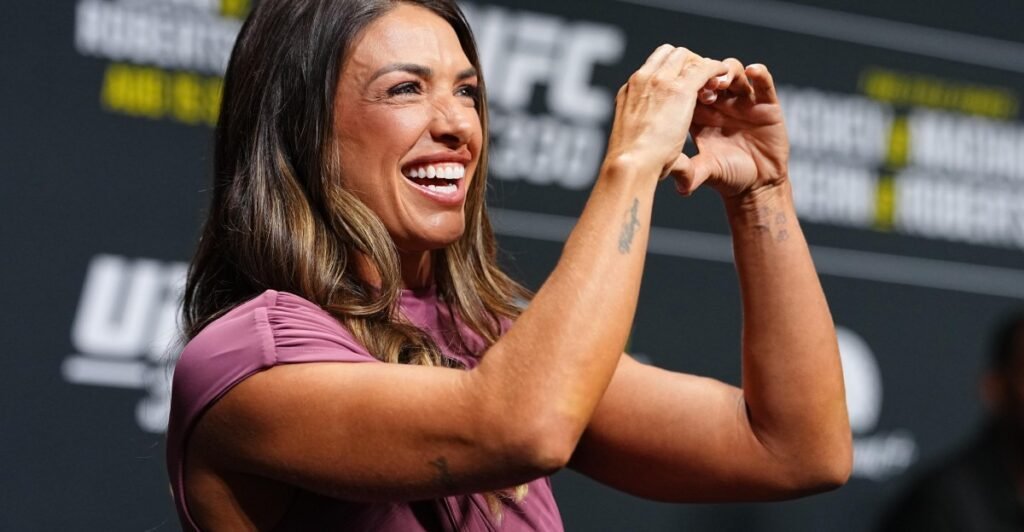 Mackenzie Dern Doesn’t Need Weili Zhang to Prove UFC Title Mackenzie Dern Doesn’t Need Weili Zhang to Prove UFC Title