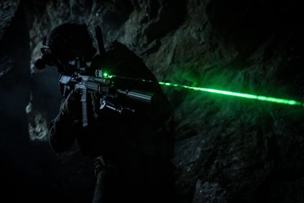 Marines fielding new laser sights at School of Infantry Marines fielding new laser sights at School of Infantry