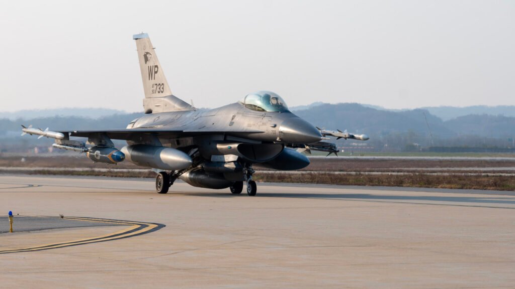 New Seventh Air Force Chief Faces Tough China, North Korea Air Mission