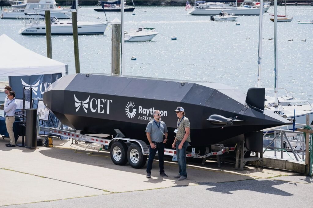 Raytheon and CET Successfully Test New Low-Cost Hadalus UUV for U.S. Navy Raytheon and CET Successfully Test New Low-Cost Hadalus UUV for U.S. Navy