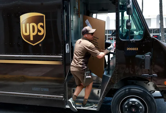 UPS, Amazon fuel surcharges help blunt higher costs UPS, Amazon fuel surcharges help blunt higher costs