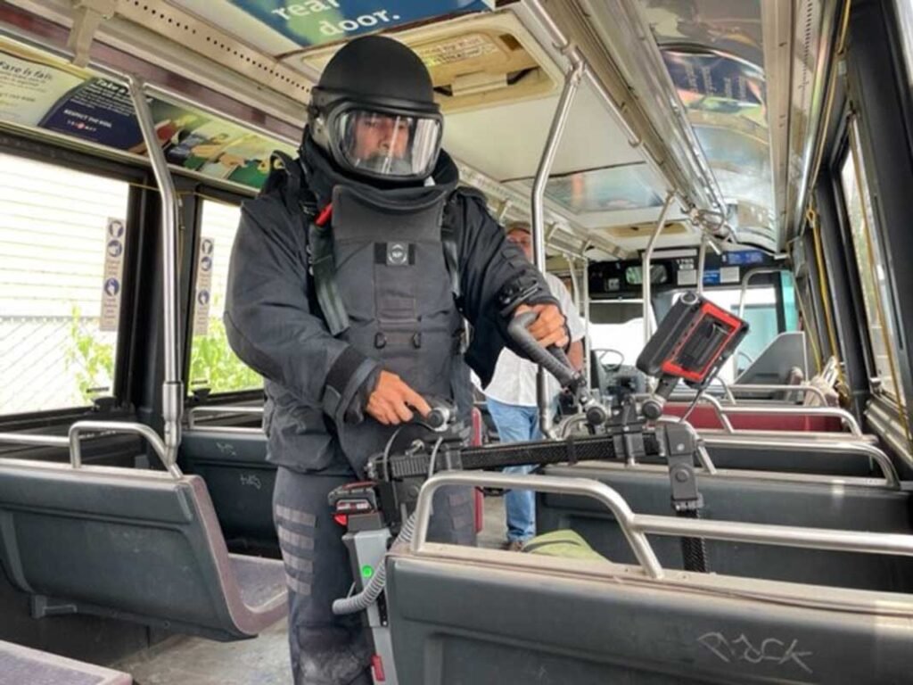 4030 ELITE bomb suit at US EOD operator demonstration.  [Photo: NP Aerospace]