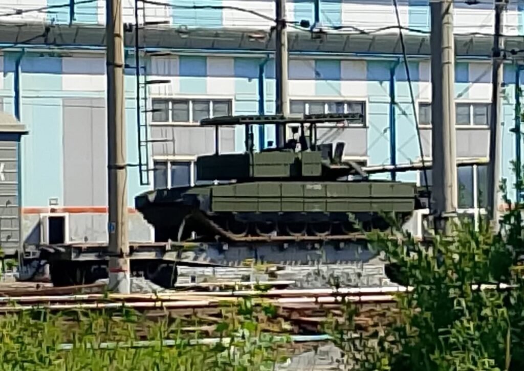 Upgraded Russian T-80 tank spotted on train Upgraded Russian T-80 tank spotted on train