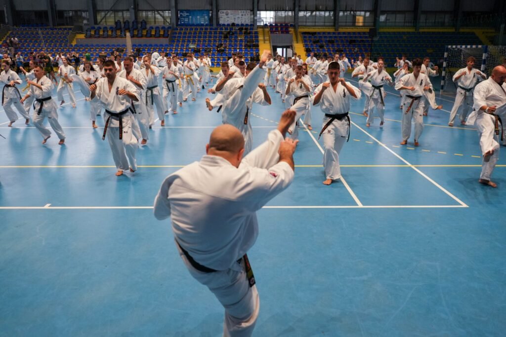 350 Participants from 17 Countries Gather in Varna for the International SENSHI Camp 350 Participants from 17 Countries Gather in Varna for the International SENSHI Camp