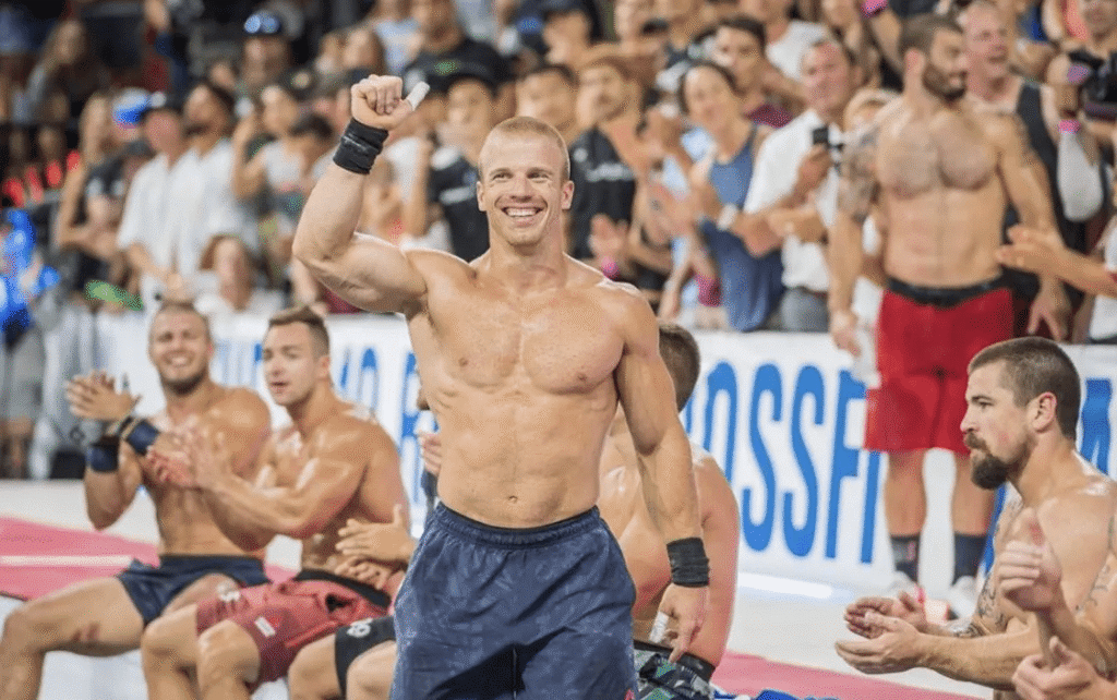 5 Best Free Weights Exercises for A Wider Back Miles to Madison Panchik