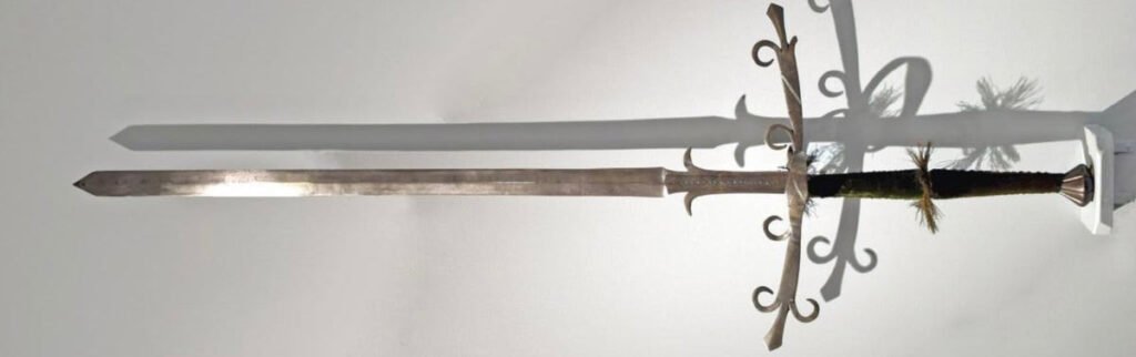 A custom Zweihänder from Arms and Armor – Arms & Armor