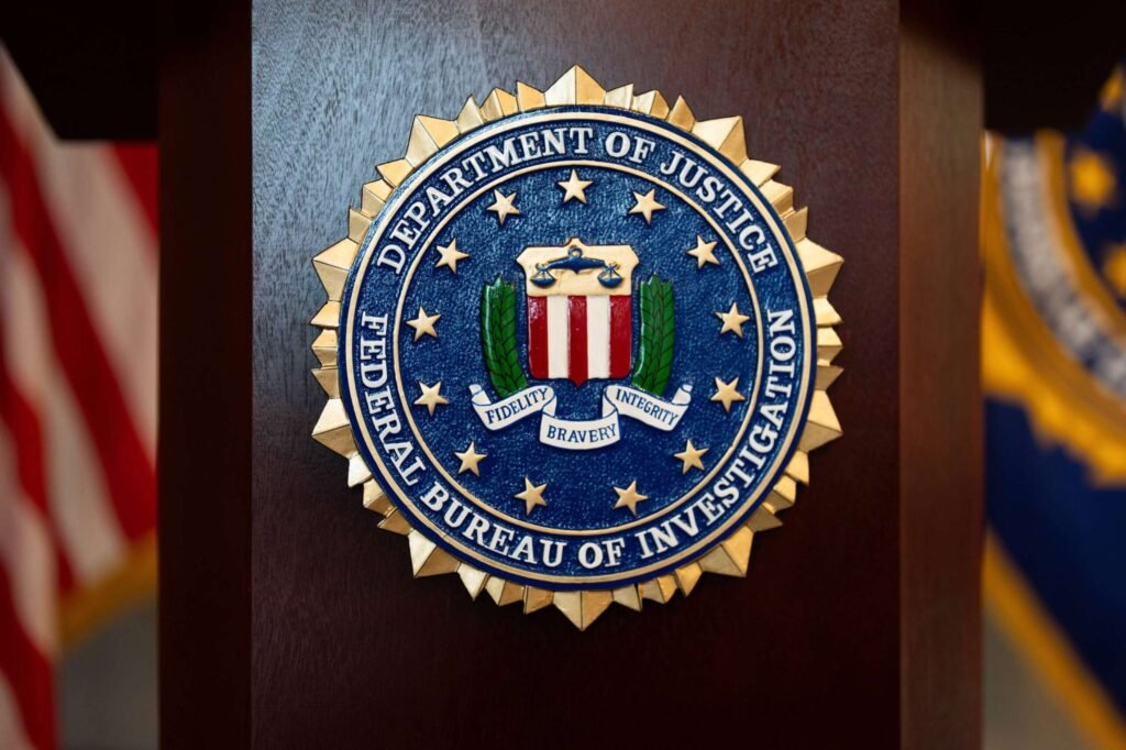 FBI investigates hackers’ claim to have stolen sensitive employee data, compromised jobs website FBI investigates hackers’ claim to have stolen sensitive employee data, compromised jobs website