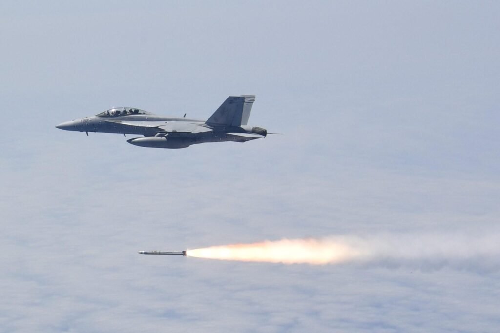 Japan Seeks AARGM-ER to Suppress Enemy Warship Air Defenses U.S. Navy’s AARGM-ER Missiles To Enter Production