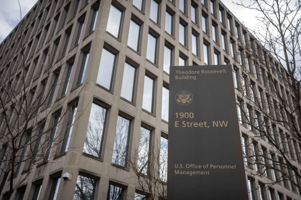 OPM’s overhauls to FEVS pose both opportunities and risks, workforce experts say OPM’s overhauls to FEVS pose both opportunities and risks, workforce experts say