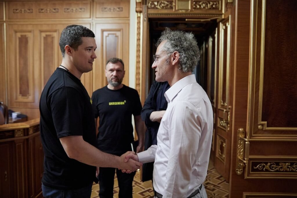 Ousted Ukrainian defense chief lands Palantir CEO as first investor in new venture Ousted Ukrainian defense chief lands Palantir CEO as first investor in new venture