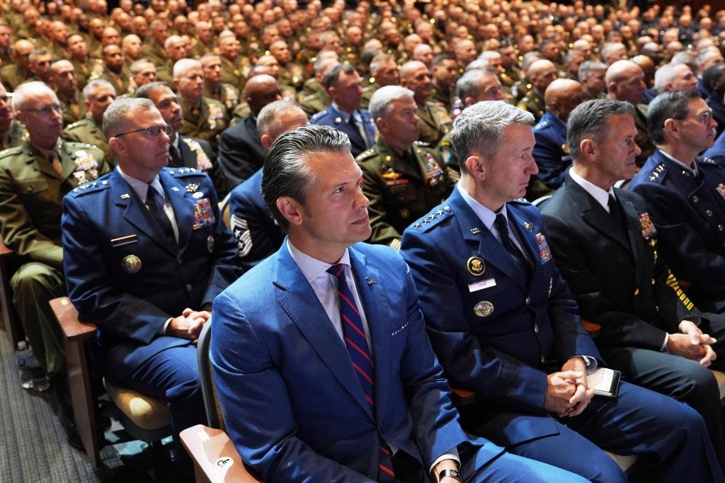 Pentagon chief set to announce additional cuts in senior officer positions Pentagon chief set to announce additional cuts in senior officer positions