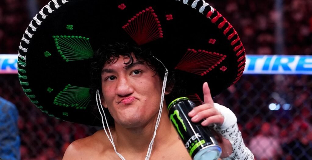 Raul Rosas Jr. vs. Raoni Barcelos: Odds, full fight preview and prediction | UFC Vegas 121