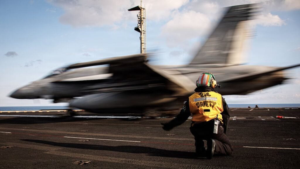 Steam catapults? US Navy appears to be sticking with electromagnetics on carriers Steam catapults? US Navy appears to be sticking with electromagnetics on carriers