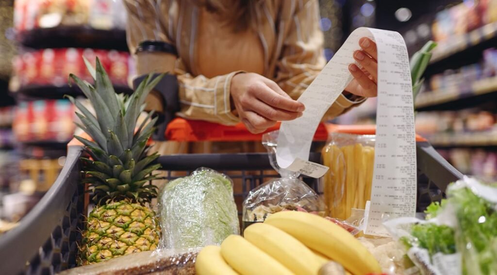 The Budget-Conscious Fitness Guide: How to Eat High-Protein and Build Muscle on the Cheap
