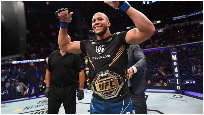 Tom Aspinall Vacates Title, But Ciryl Gane Is Not UFC’s New Undisputed Champ UFC 265 Gane