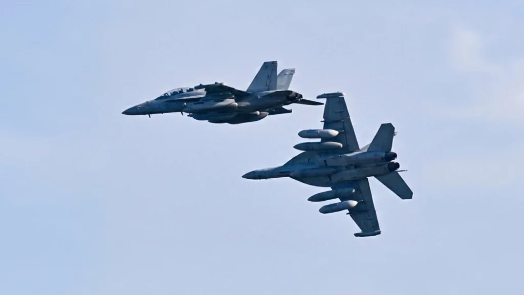 Top 5 Best Electronic Warfare Aircraft in the World in 2026 boeing ea-18g growler
