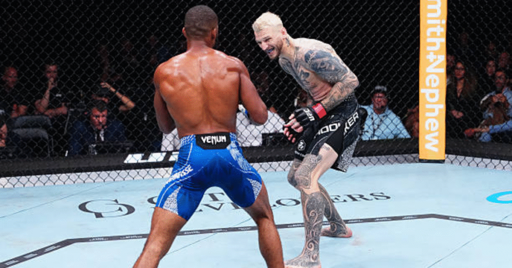 UFC Paris: Dan Hooker Vs. Salahdine Parnasse UFC Paris: Dan Hooker vs. Salahdine Parnasse Bonus Winners Revealed.