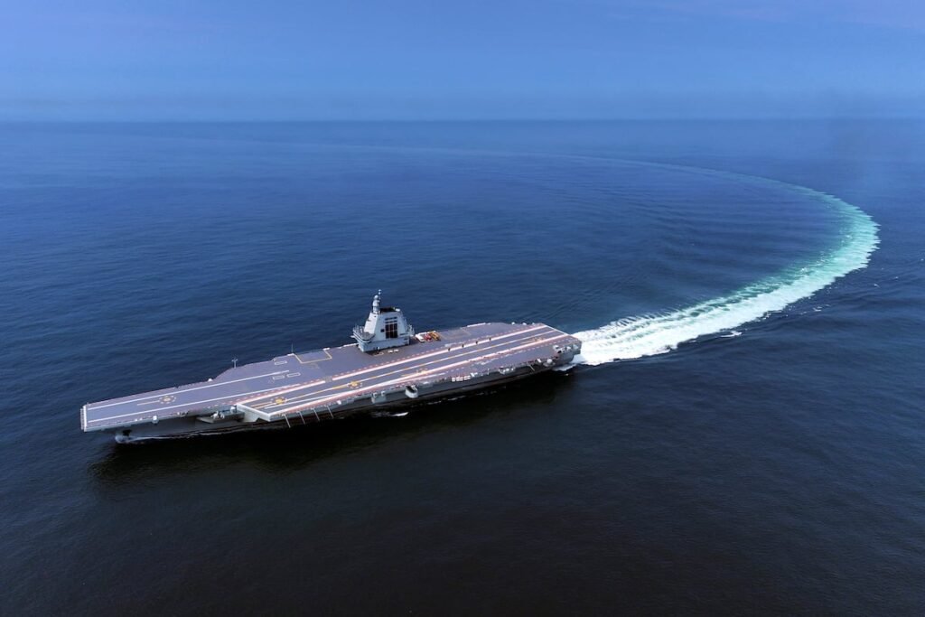 US Navy should target Chinese aircraft carriers, report says US Navy should target Chinese aircraft carriers, report says