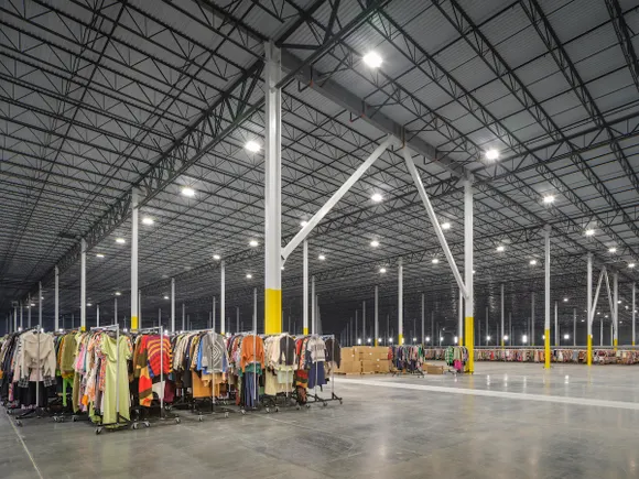 Urban Outfitters’ Nuuly pursues more fulfillment center automation Urban Outfitters’ Nuuly pursues more fulfillment center automation